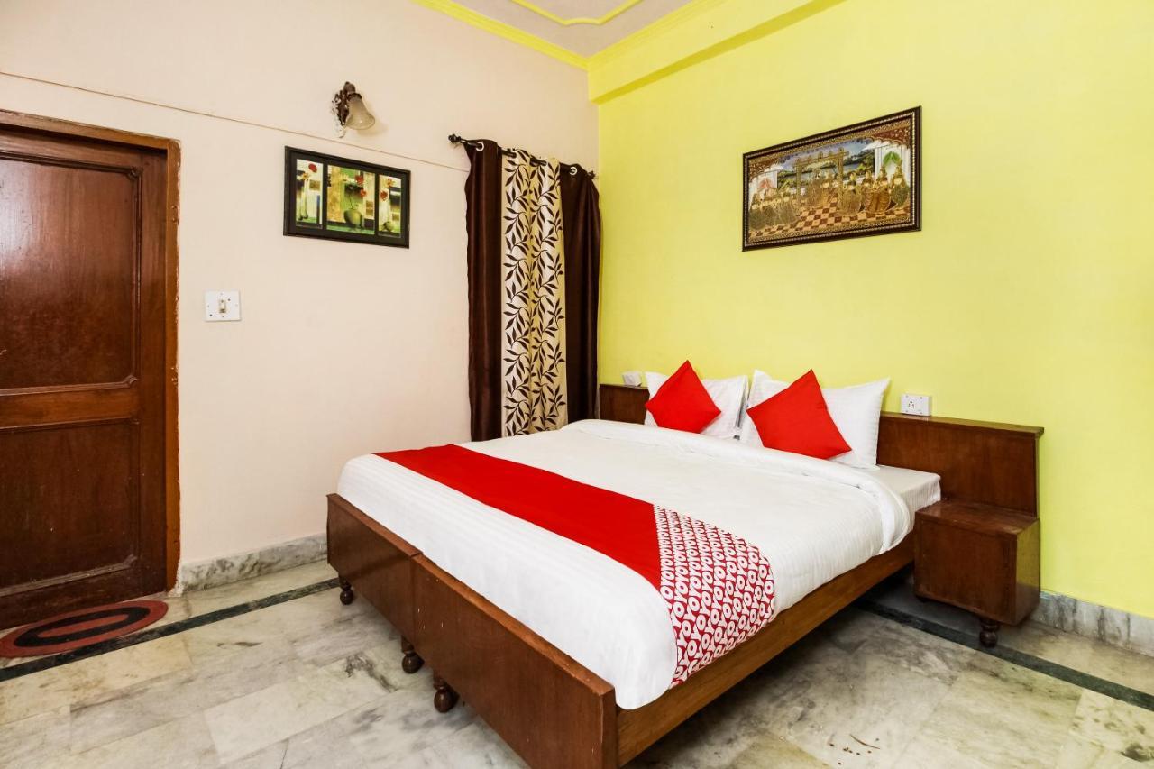 OYO 29394 Hotel Apoorva Deluxe Jaipur Buitenkant foto