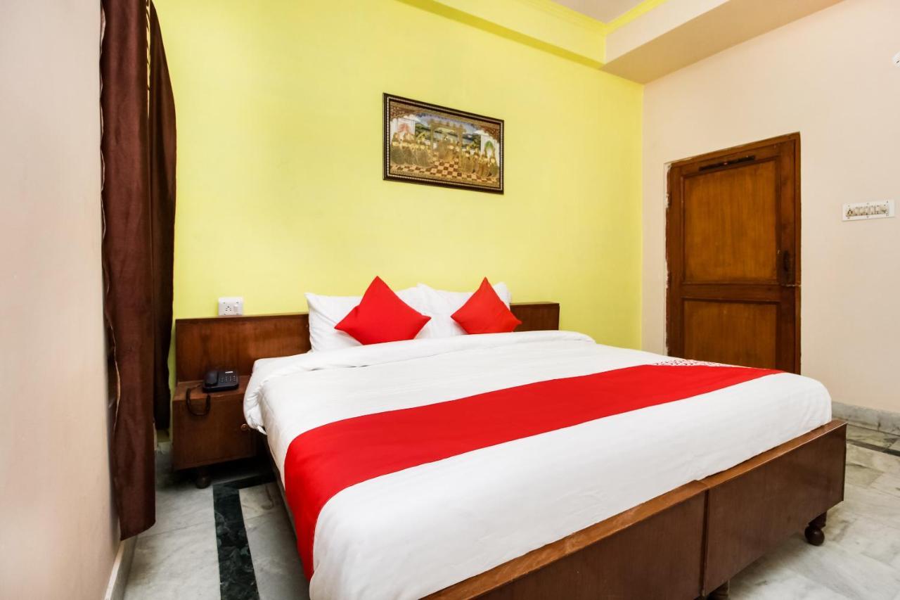 OYO 29394 Hotel Apoorva Deluxe Jaipur Buitenkant foto