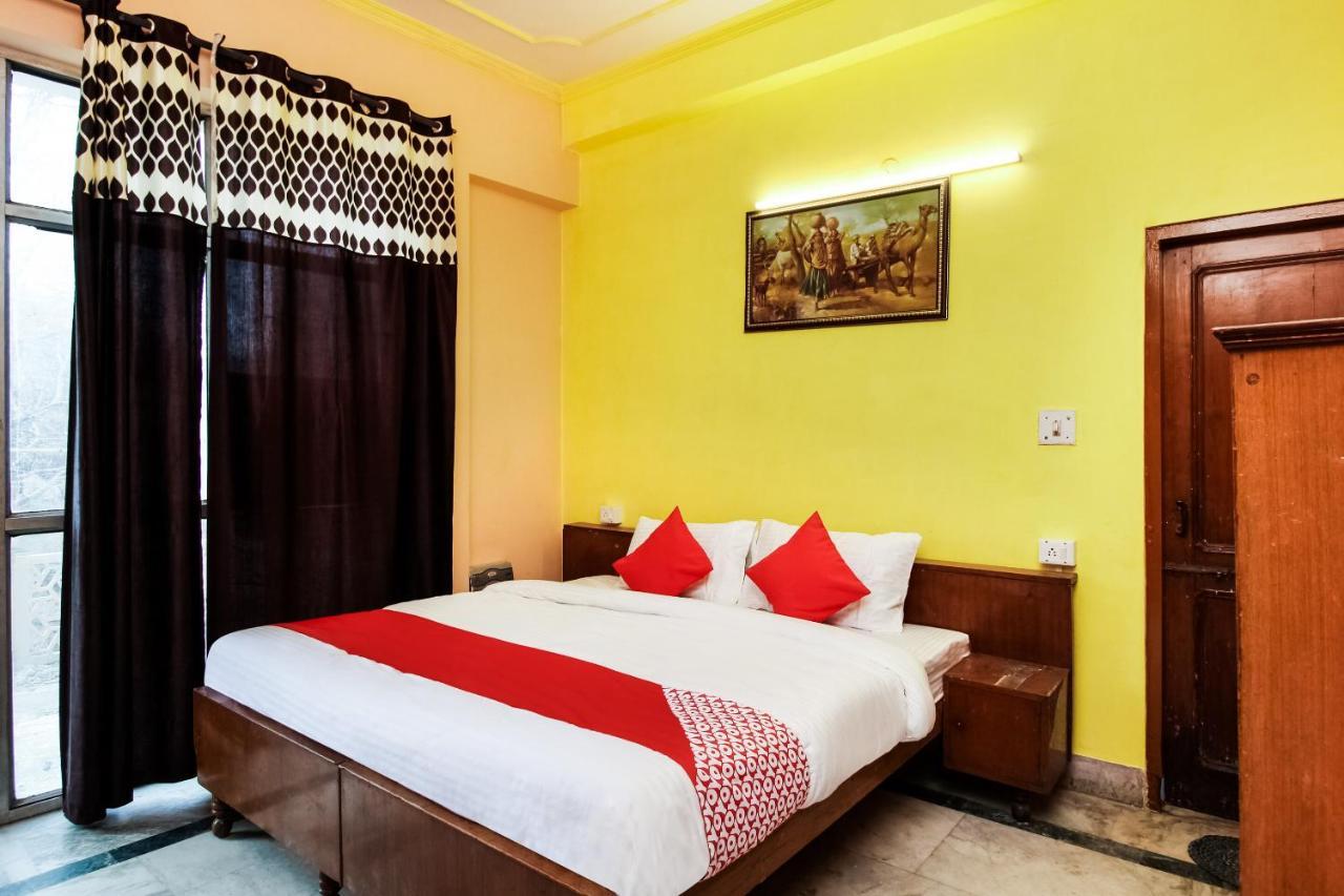 OYO 29394 Hotel Apoorva Deluxe Jaipur Buitenkant foto