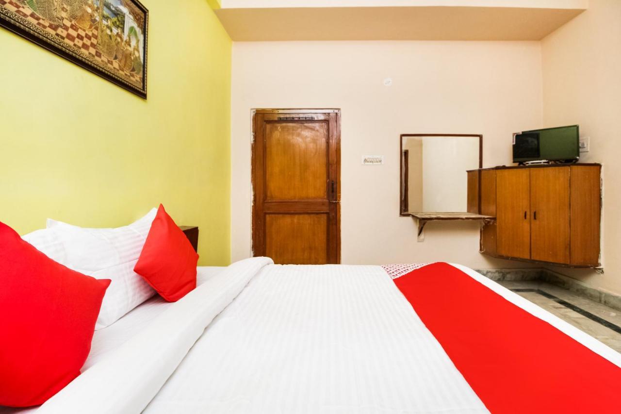 OYO 29394 Hotel Apoorva Deluxe Jaipur Buitenkant foto