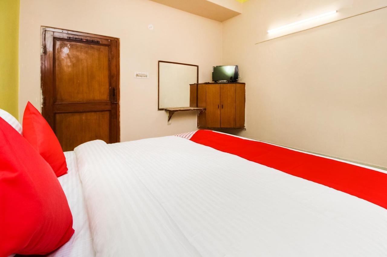 OYO 29394 Hotel Apoorva Deluxe Jaipur Buitenkant foto
