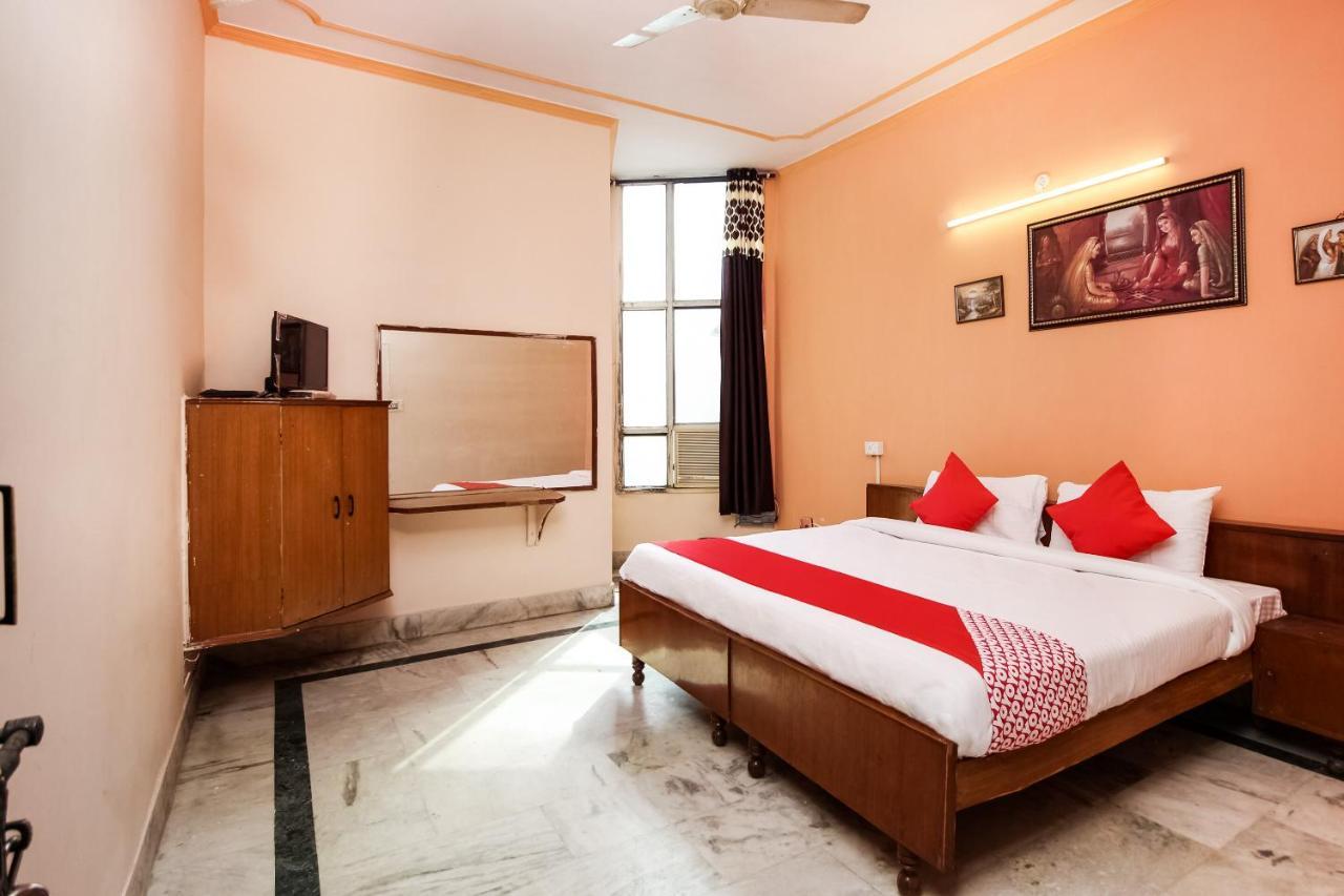 OYO 29394 Hotel Apoorva Deluxe Jaipur Buitenkant foto